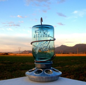 Homemade Mason Jar Bird Feeder